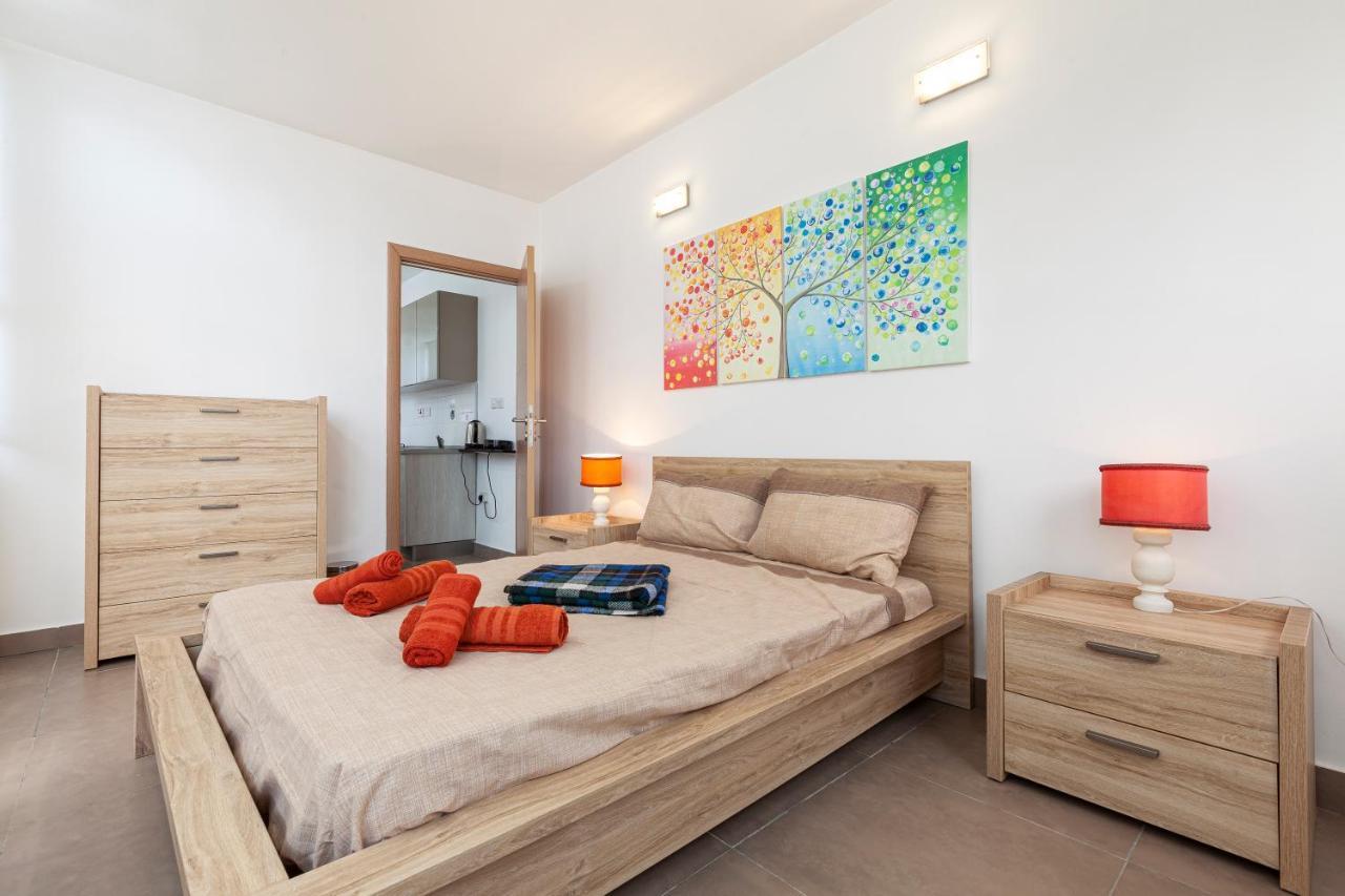 Perfect Seaview Penthouse Διαμέρισμα Σεντ Πόλς Μπέι Εξωτερικό φωτογραφία